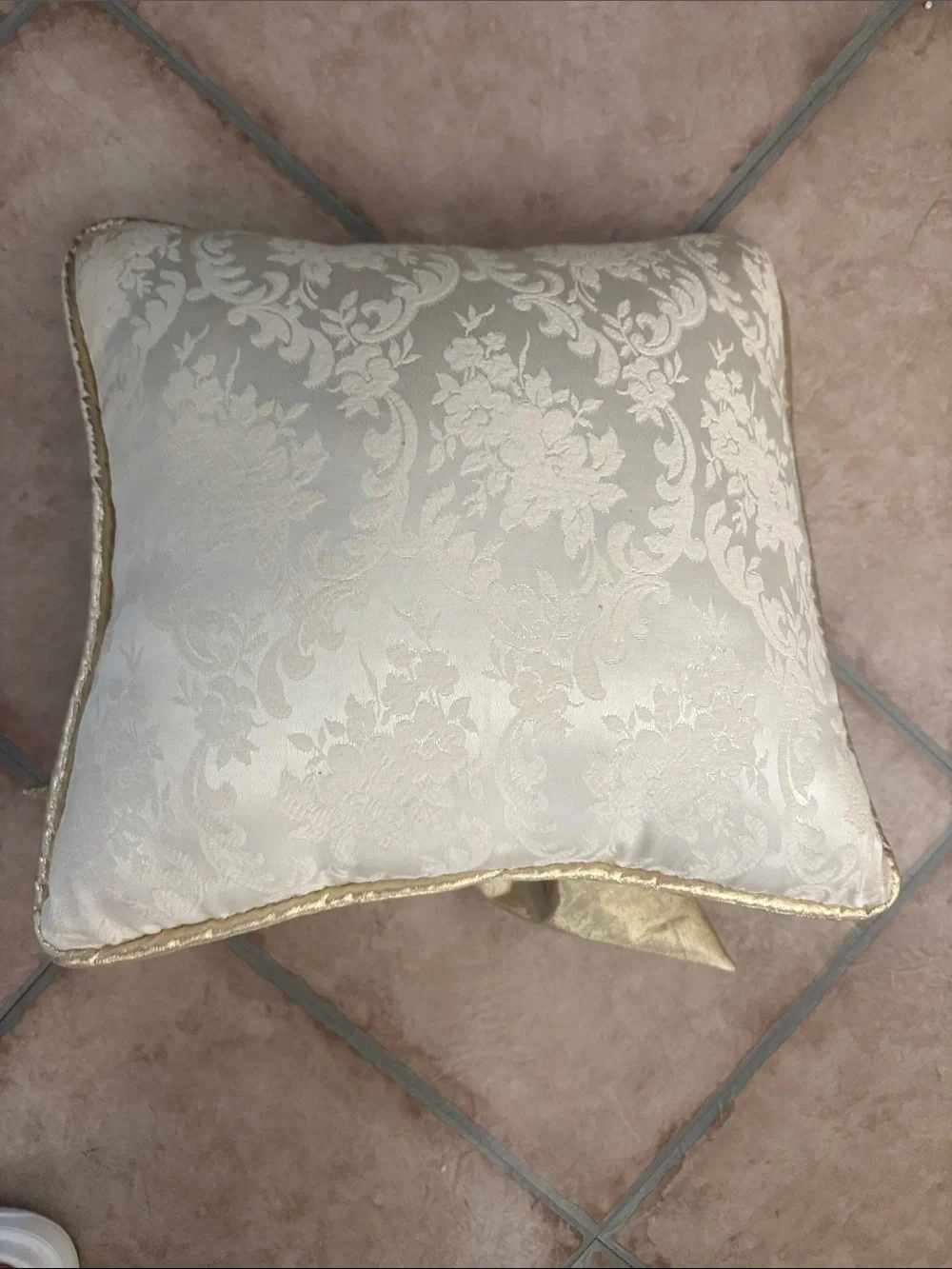 Elegant Gold Bow Decorative Throw Pillow - Home Holiday